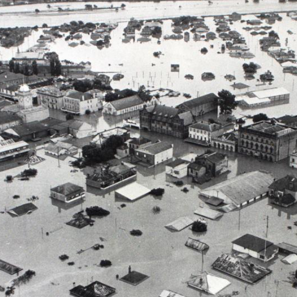 Aerial photograph of Maitland during 1955 Hunter Valley flood