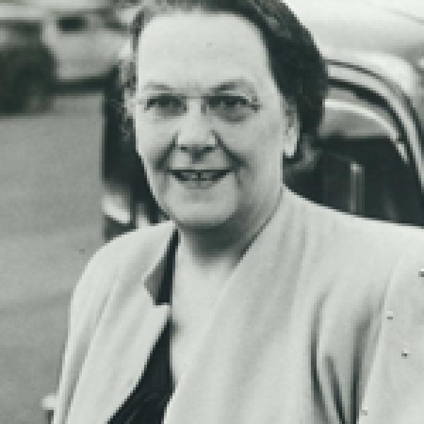 Eleanor Hinder