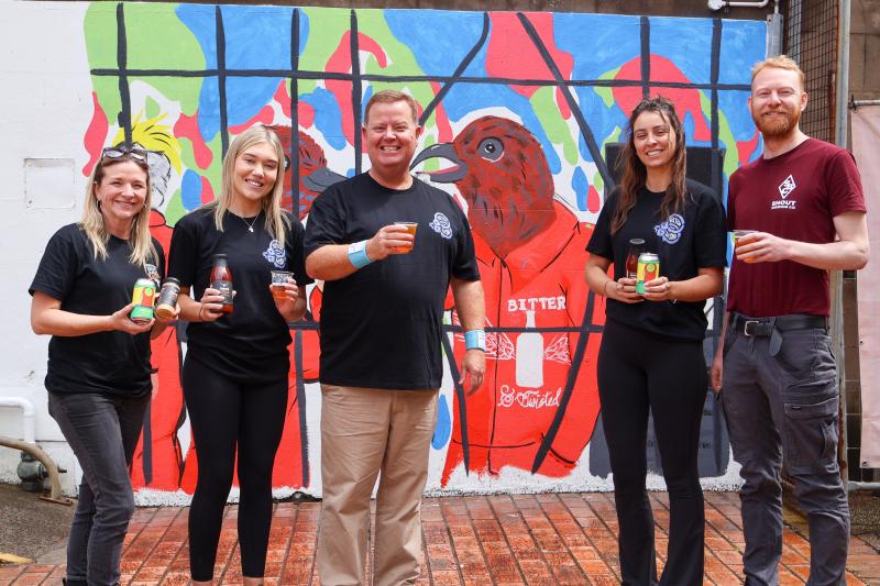 Mayor Penfold, events teams, brewers and food stall holders for Bitter and Twisted