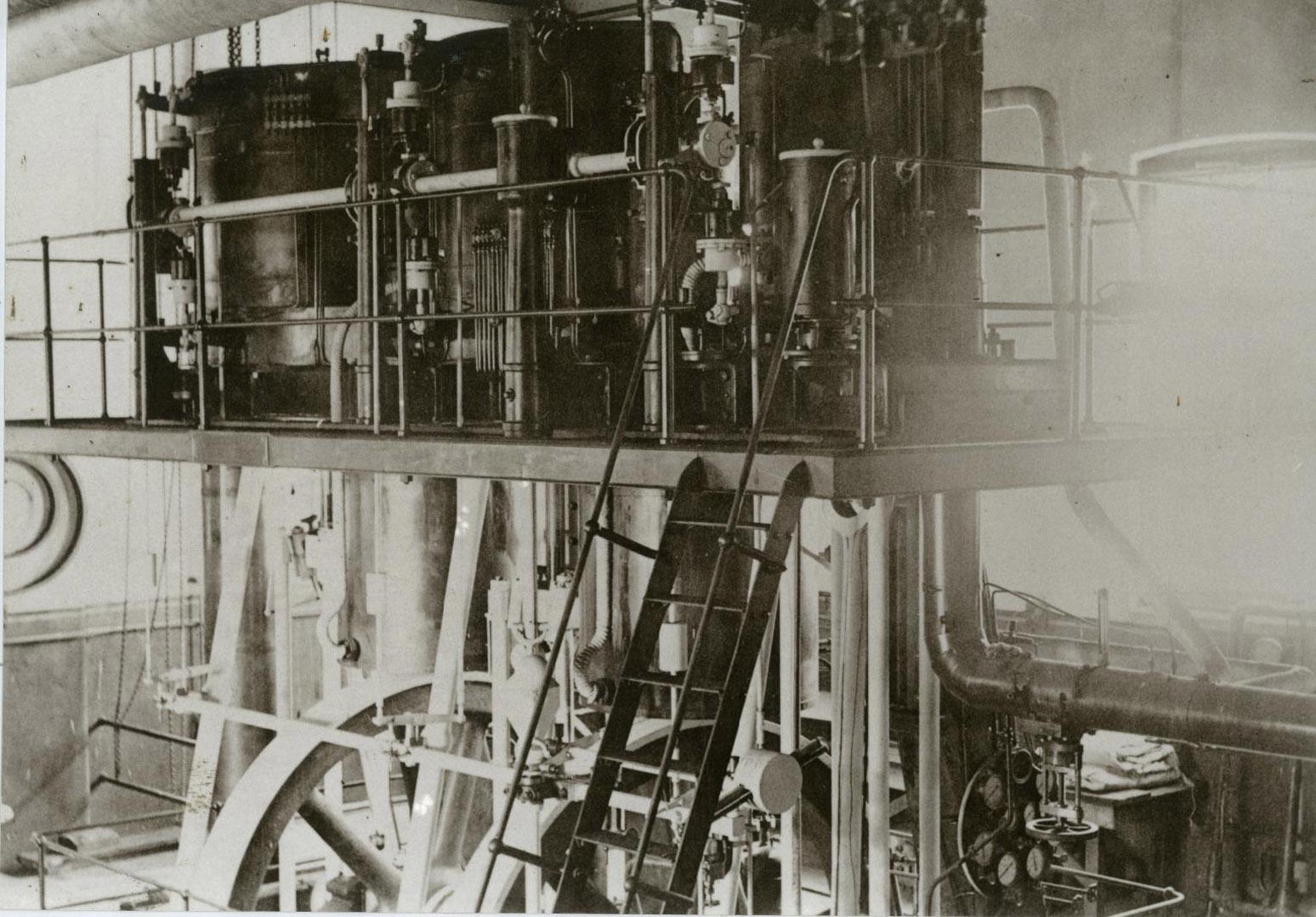 Triple expansion engine of the western pumphouse