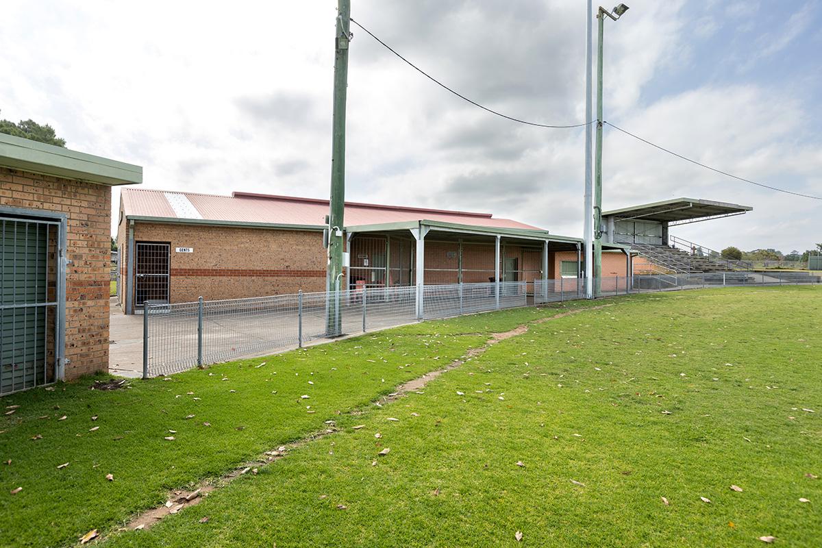 Canteen and toilet amenities