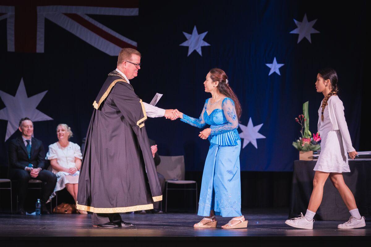 Women receiving Australian citizenship